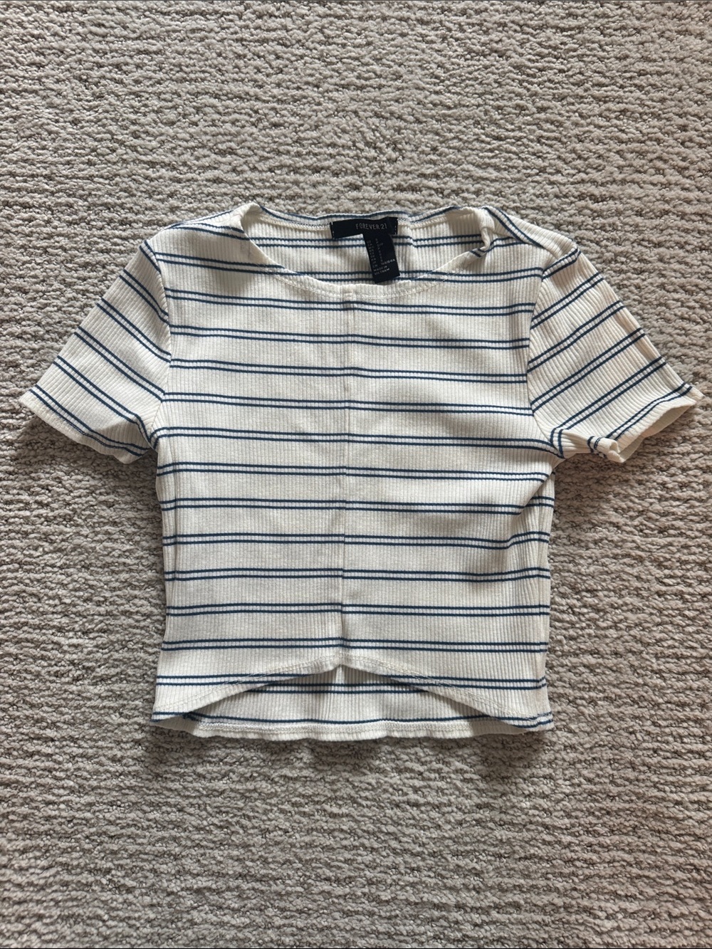 Forever 21 White & Navy Ribbed Short Sleeve Crop Top